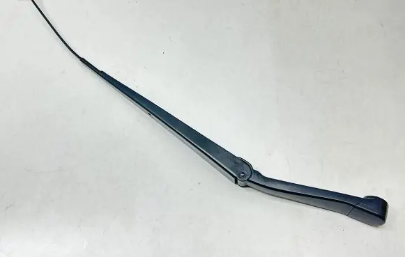 Nissan e-NV200 Front wiper blade arm 28881JX31A