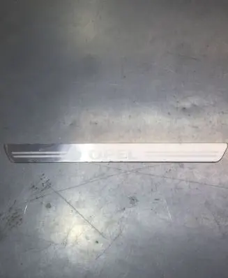 Opel Insignia A Front sill trim cover 13272117 545279093
