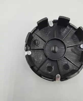 Seat Alhambra (Mk1) Original wheel cap 1P06601165