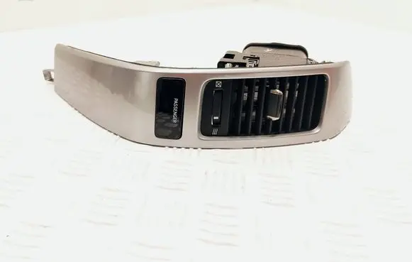 Toyota Land Cruiser (J120) Dashboard side air vent grill/cover trim 6554750010 550126002