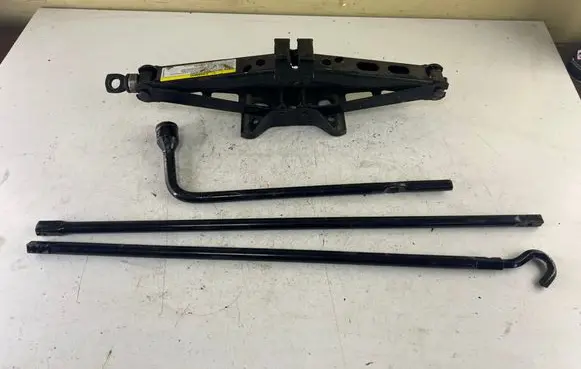 Jeep Grand Cherokee (WJ) Lift Jack 52110391AB 52110391A