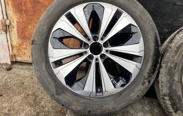R19 alloy rim