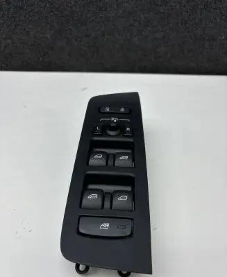 Volvo V40 Electric window control switch 31376495