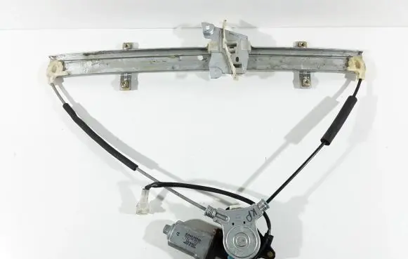 Suzuki XL7 I Front door window regulator with motor 8346065D00 0621008921