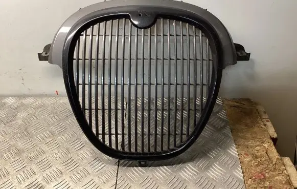 Jaguar S-Type Front grill 4R838A100AB 4R838A100CBW 4R838A100DB