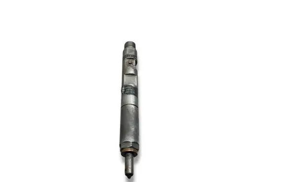 Fuel injector
