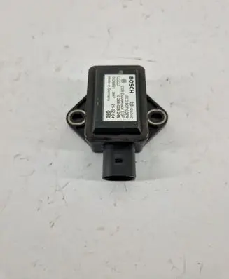 Volkswagen PASSAT B5.5 Sensor 8E0907637A