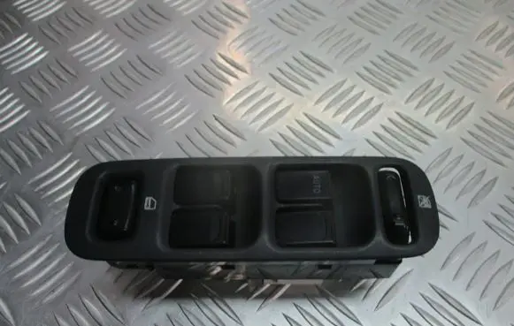 Suzuki Liana Electric window control switch