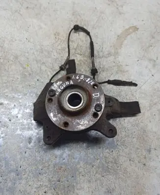 Renault Laguna II Front wheel hub