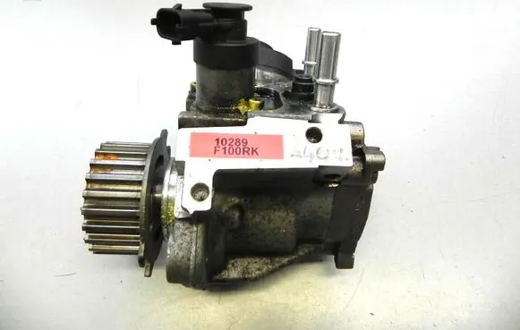Ford Fiesta Fuel injection high pressure pump 1696606 0445010539