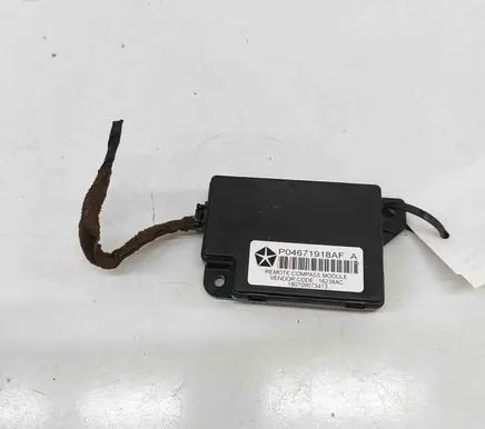 Dodge Journey Other devices P04671918AF