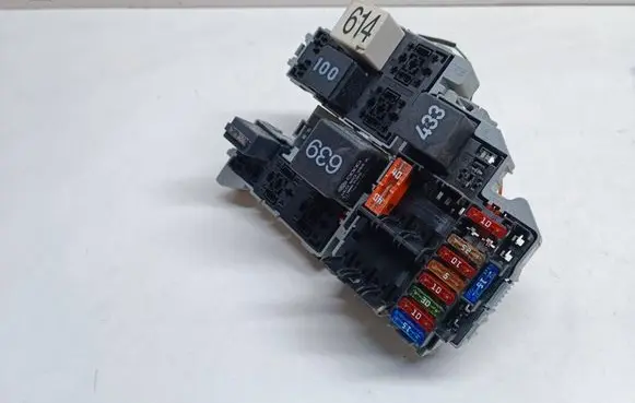 Porsche Cayenne (92A) Fuse module 7L0937503D