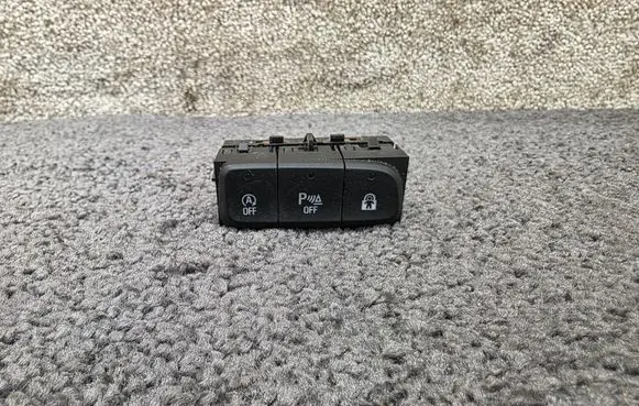 Opel Grandland X Parking (PDC) sensor switch YP00032577 20180610 03548030201