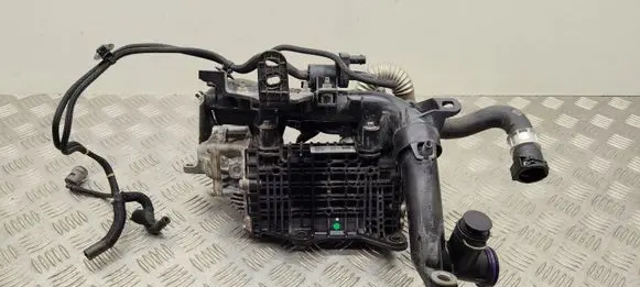 Peugeot 3008 II EGR valve cooler 9813050280