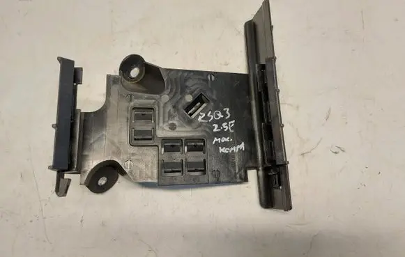 Audi RSQ3 Front splash guards bracket 5QA906507BJLK02