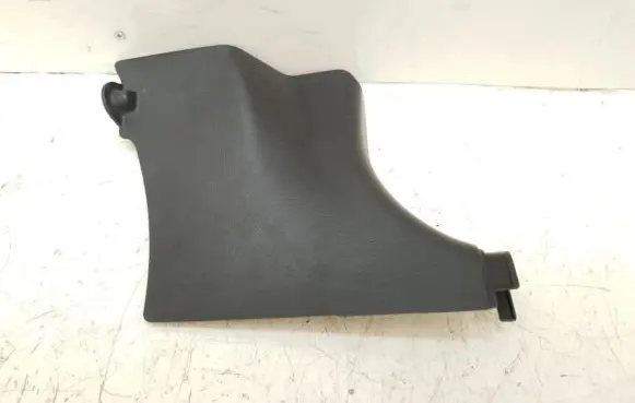 KIA Magentis Front sill trim cover 85824-2G000