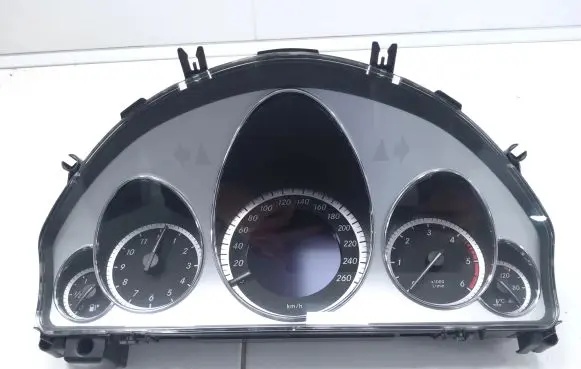 Mercedes-Benz E W212 Speedometer (instrument cluster) A2129001614