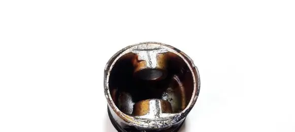 Volvo V70 Piston 