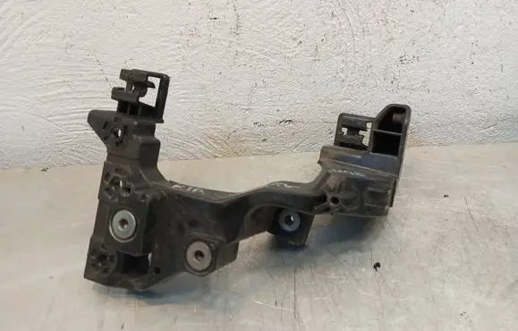 KIA Ceed Headlight/headlamp mounting bracket ET013E N6GF30