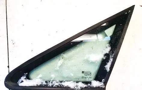 Opel Zafira A Front triangle window/glass as2