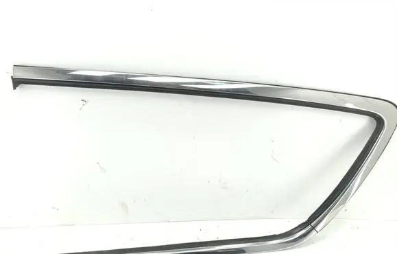 Chrysler Pacifica Rear side glass trim 68227297AC 68227297AD