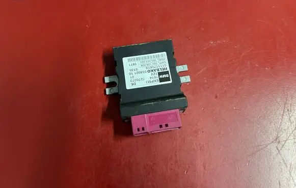 BMW X3 F25 Fuel injection pump control unit/module 7276073 16147276073