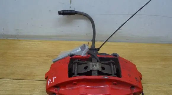 Audi R8 42 Rear brake caliper
