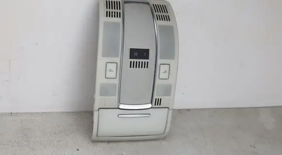 Audi A6 S6 C6 4F Front seat light 4F0947135N 4F0951177 4F0910177