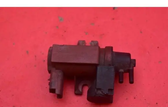 Ford Focus C-MAX Vacuum valve 6G9Q9E882CA