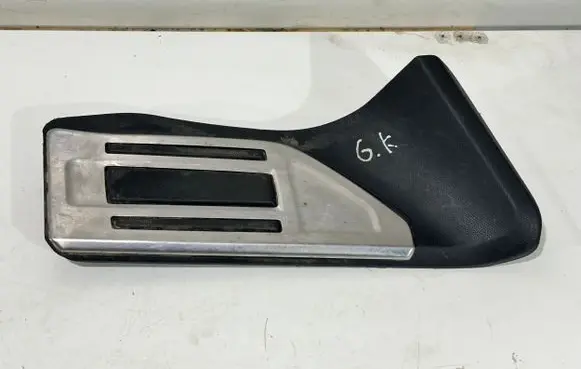 Citroen C5 Aircross Foot rest pad/dead pedal 9811350880