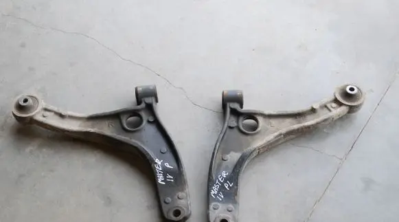 Renault Master III Front lower control arm/wishbone XXX 150KM 163KM