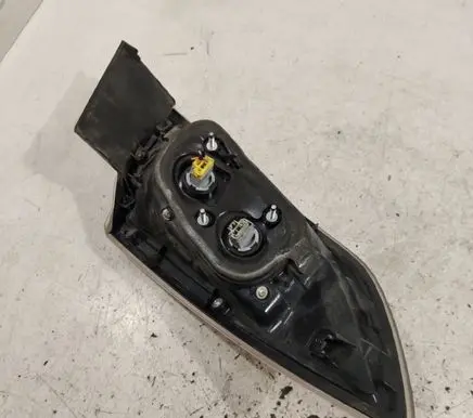 Mazda 3 II Rear/tail lights A051671