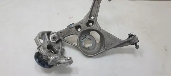 Mercedes-Benz GLE W167 Rear wheel hub spindle/knuckle A1673520200