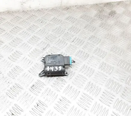 Volkswagen Jetta V Air flap motor/actuator 0132801342 983385VE 0310051