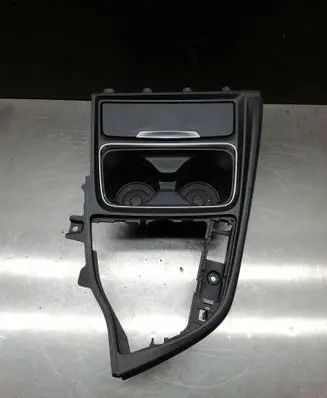 BMW 3 F30 F35 F31 Cup holder front 82197007 B0701293