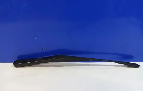 Saab 9-3 Ver1 Windshield/front glass wiper blade 12778769 12770118