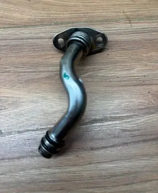 Audi Q3 8U Turbo turbocharger oiling pipe/hose 03l145736d