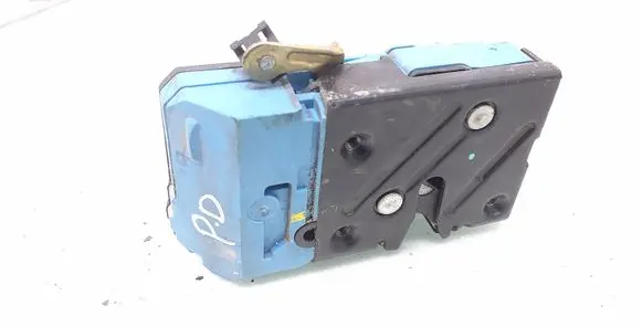 Volvo V70 Front door lock