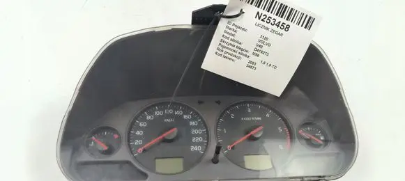 Volvo S40, V40 Speedometer (instrument cluster) 30623048G