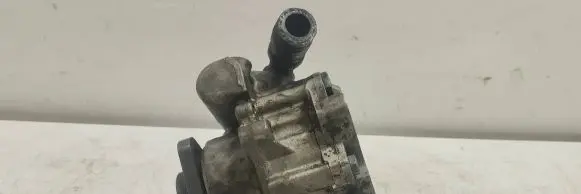 BMW 3 E90 E91 Power steering pump 91128