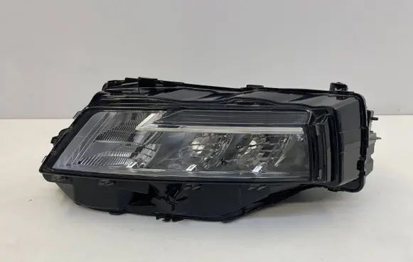Nissan Rogue Headlight/headlamp