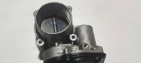 Ford Fusion II Throttle valve DS7E9F991 3E1520A0086