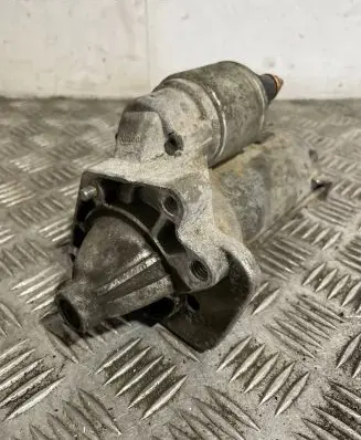 Nissan Qashqai Starter motor 233003329R TS12E9 16L45144JN
