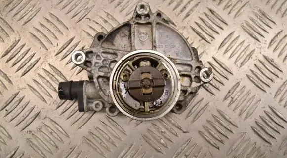 BMW 3 F30 F35 F31 Vacuum pump 0710336189D