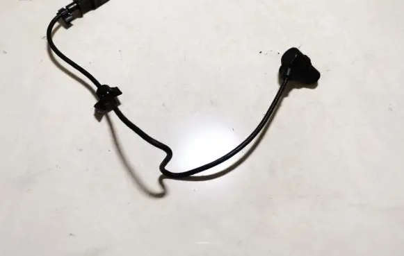 Volkswagen PASSAT B5 Crankshaft position sensor 0261210140