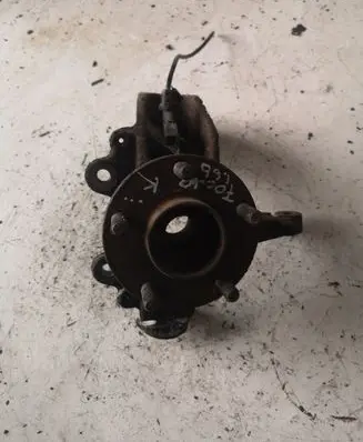 Ford Focus Front wheel hub