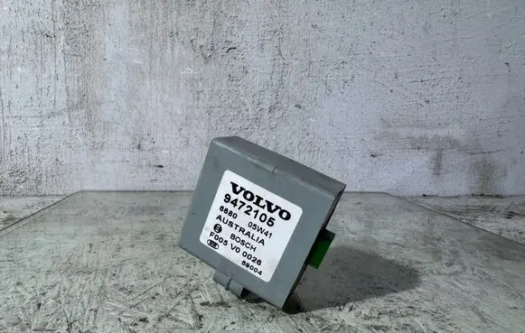 Volvo XC90 Alarm control unit/module 9472105