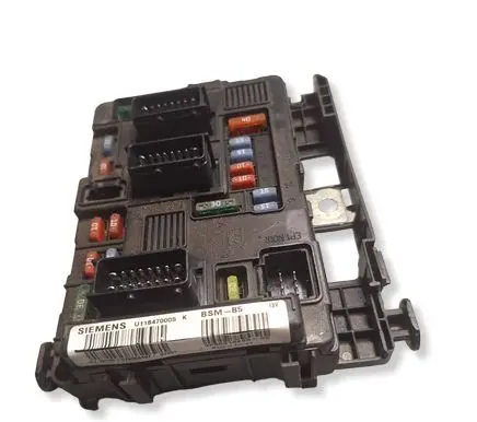 Citroen Berlingo Fuse box set U118470005