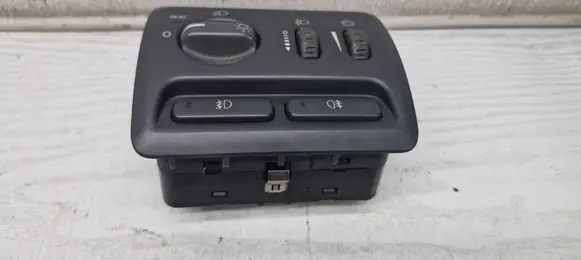 Volvo V70 Light switch 9441233