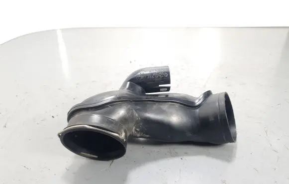 BMW 5 F10 F11 Air intake hose/pipe 13717840769